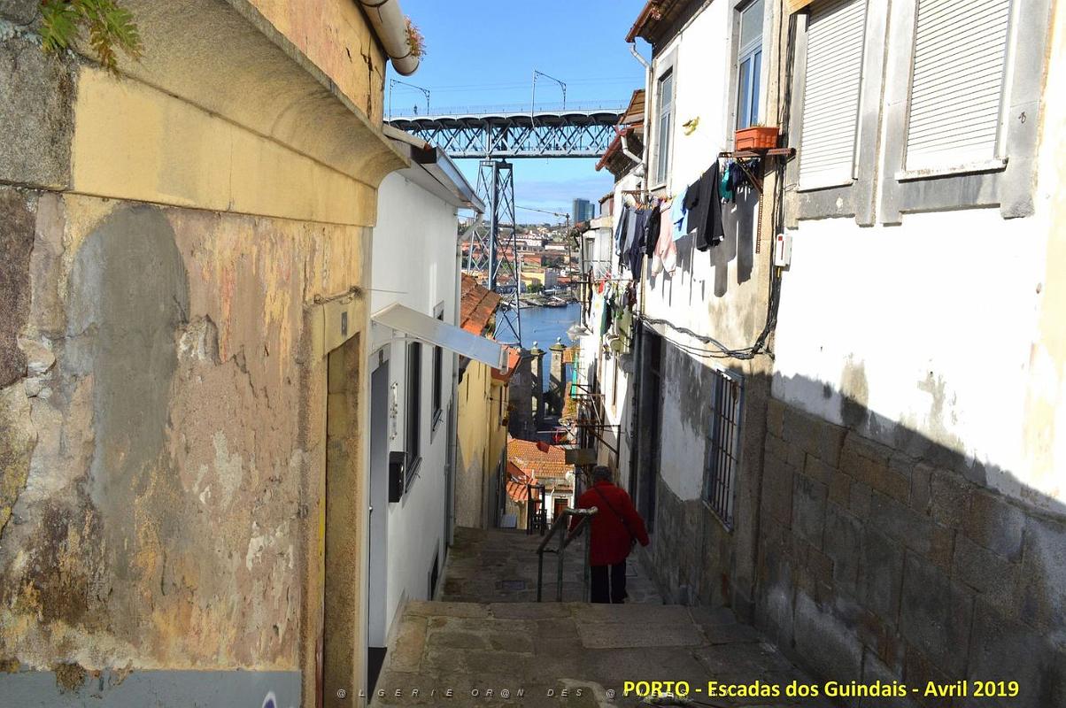 1253- Porto- De Batalha a Ribeira.jpg